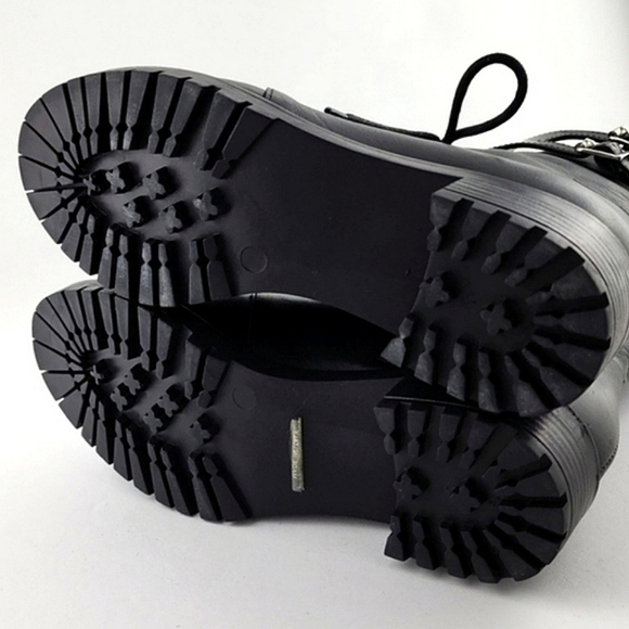 NWT Italian Shoemakers Black Leather Lace-Up Combat Short Boot Strap Buckle Sz 6 - Picture 7 of 15